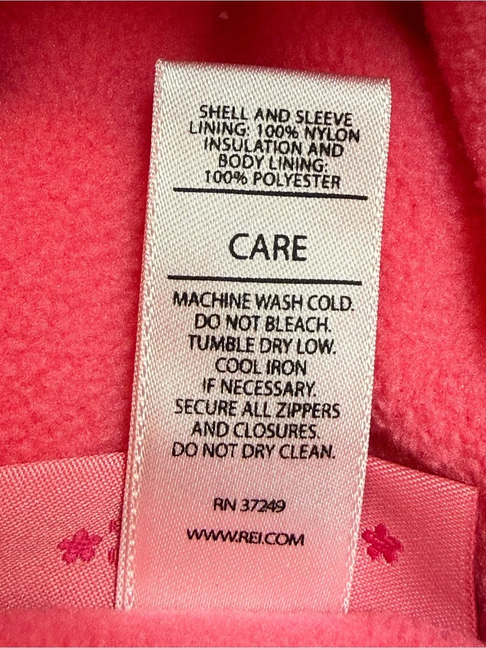 REI Toddler Snowsuit Insulated Pink Double Zip Opening Side Pockets Size 2T